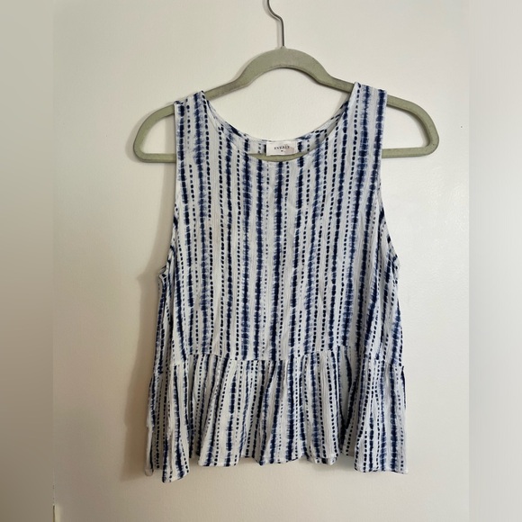 Everly Tops - Everly Blue and White Sleeveless Flowy Bohemian scoop neck Top size M